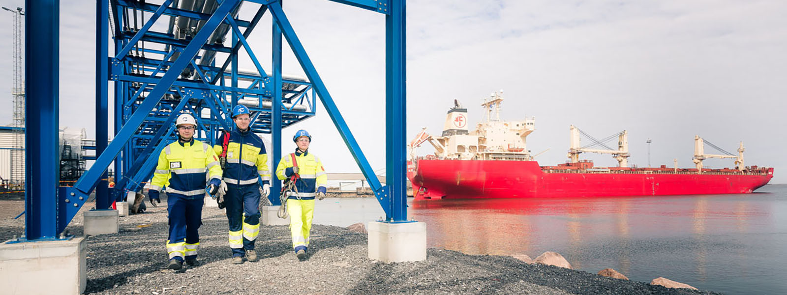 Thiết bị hàng hải